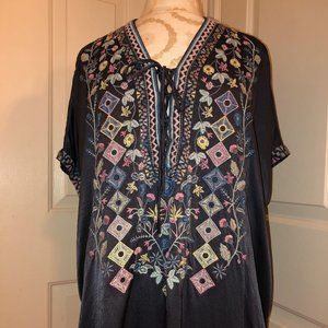 Johnny Was BIYA Hendaya gray satin blouse embr  L
